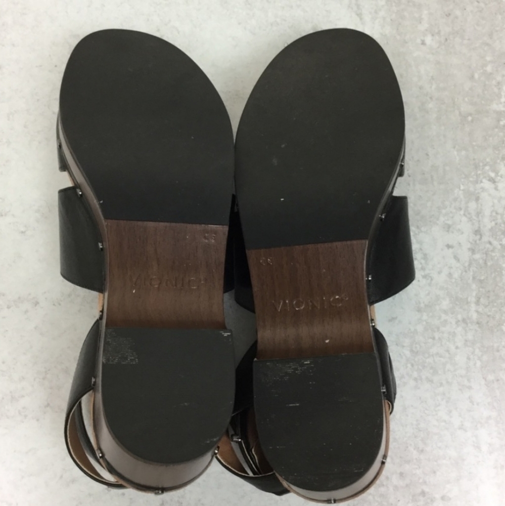 Vionic Faye leather platform clog comfort shoe 8 - Picture 6 of 7